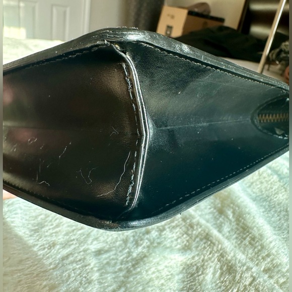 Louis Vuitton Black Epi Pouchette Homme Clutch - Picture 10 of 15